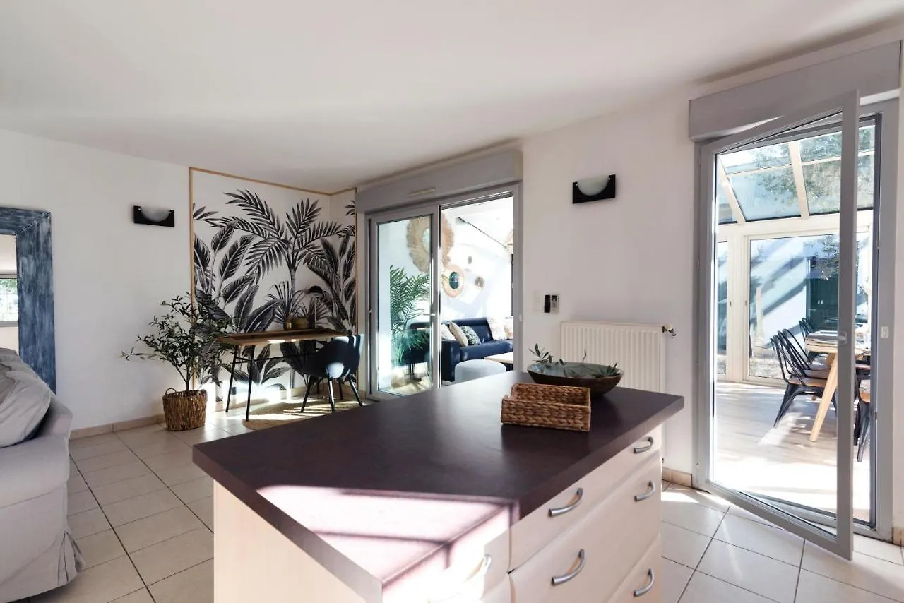 Guilhermy - Maison contemporaine avec jardin Toulouse 0*,  France