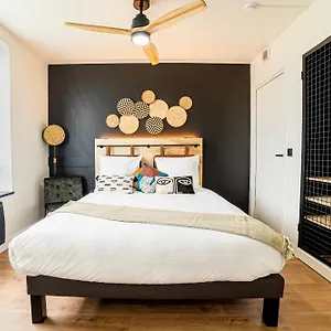 Cowool Apartahotel